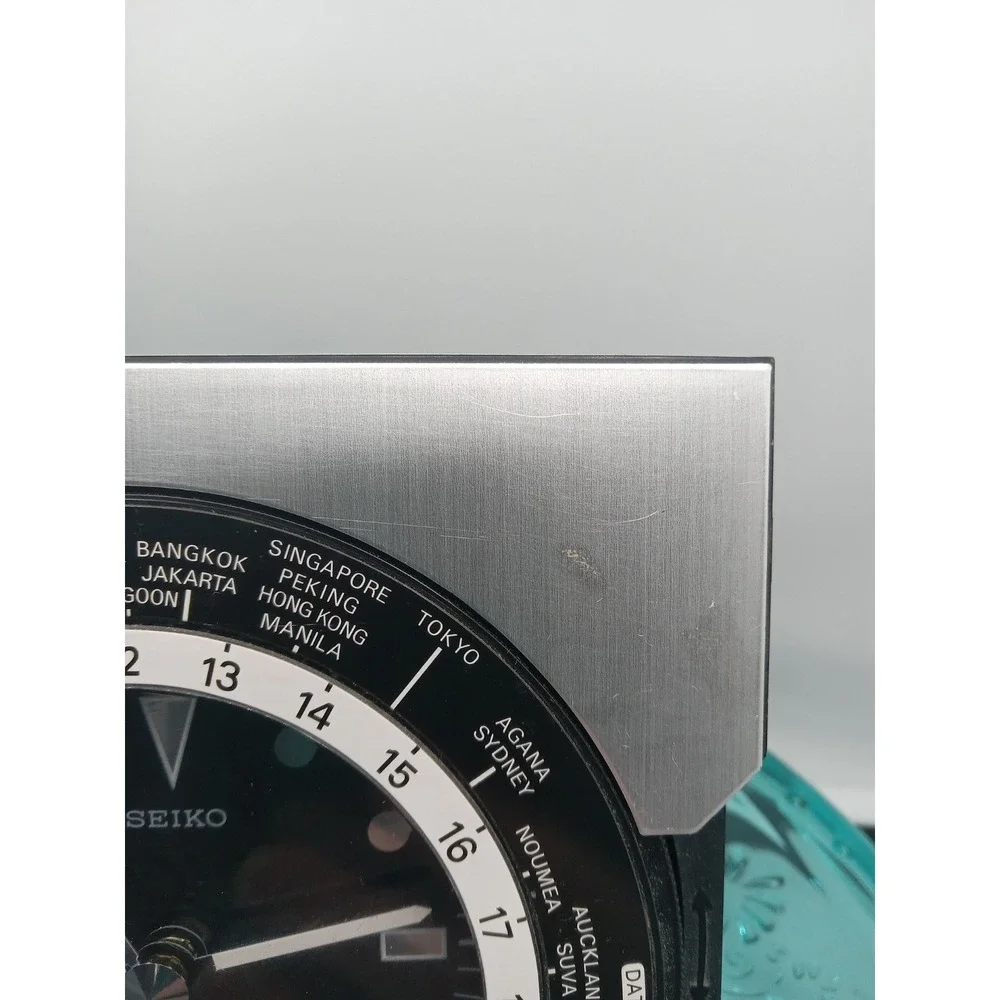 Seiko Seikosha  World Time Quartz Desk Clock Scratches  Panasonic Car Audio Plaq
